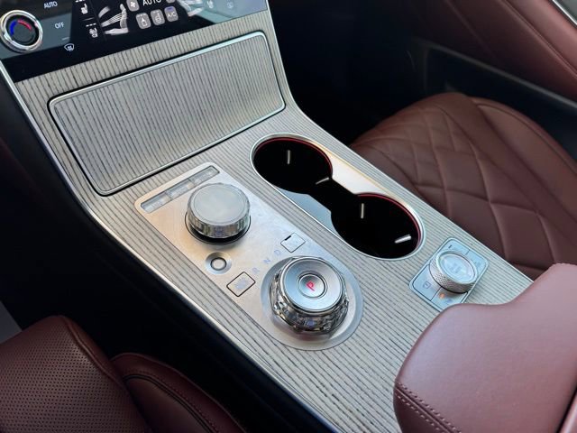 Used 2025 Genesis GV80 3.5T Prestige image 13
