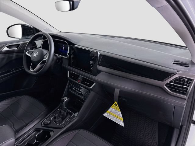 New 2026 Volkswagen Taos SE AWD/4WD image 29