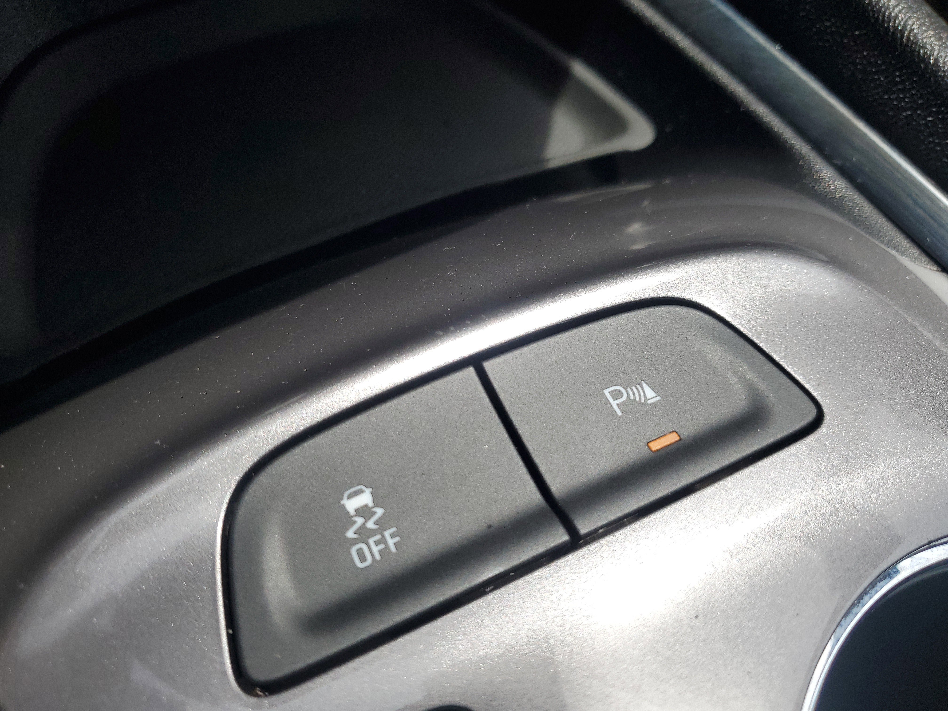 Used 2024 Chevrolet Malibu LT image 25