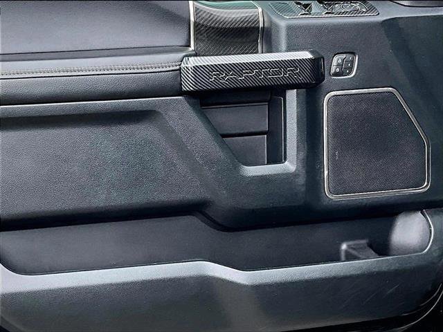 Used 2019 Ford F150 Raptor w/ Equipment Group 802A Luxury image 17