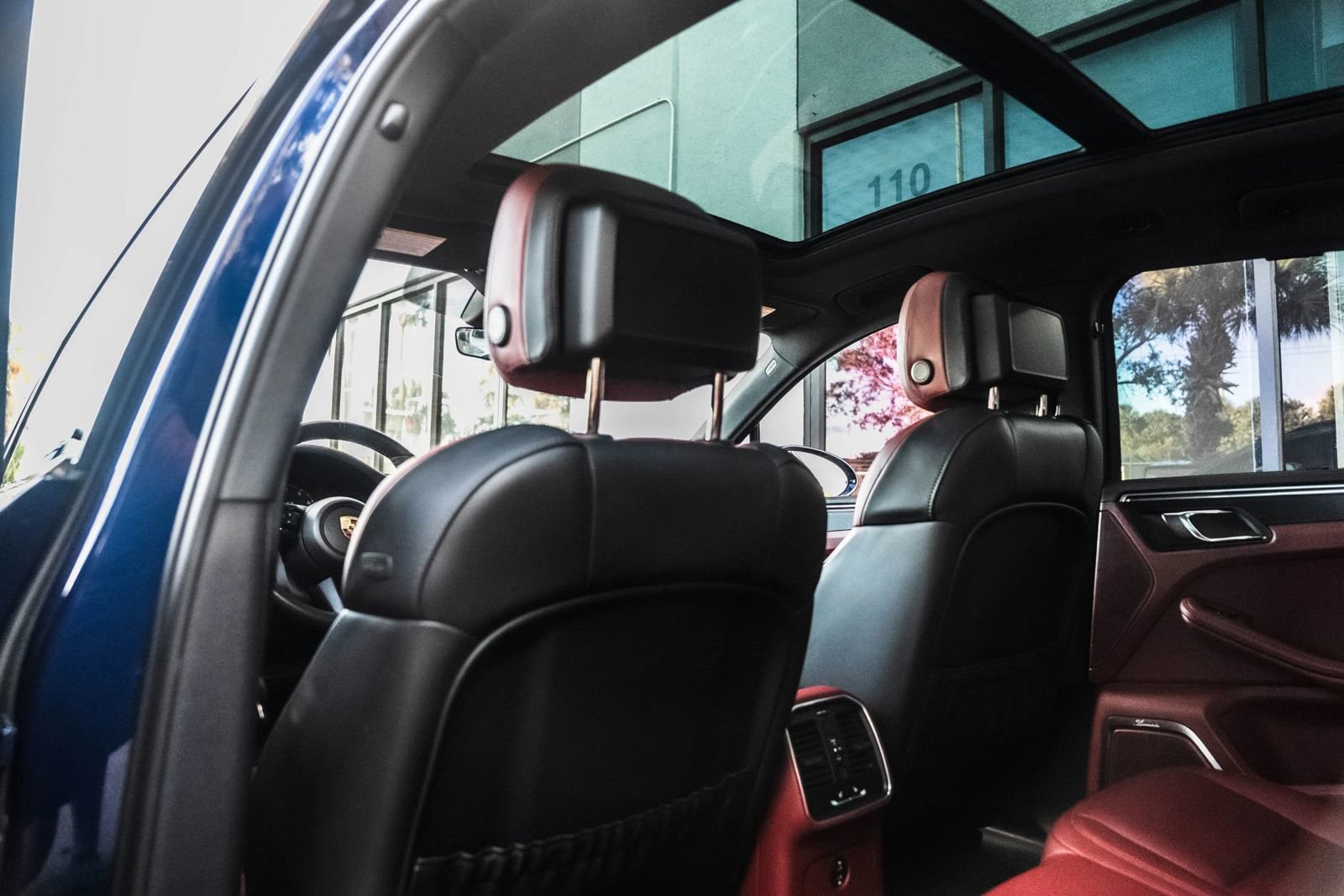 Used 2022 Porsche Macan GTS AWD/4WD image 29