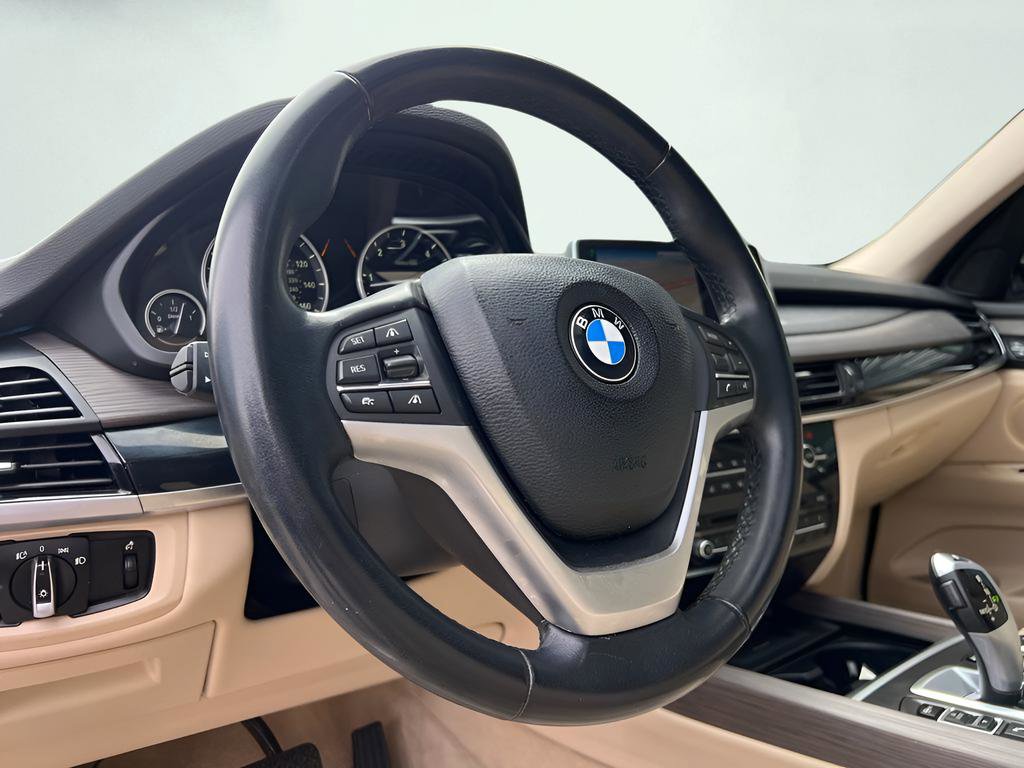 Used 2015 BMW X5 xDrive35d image 61