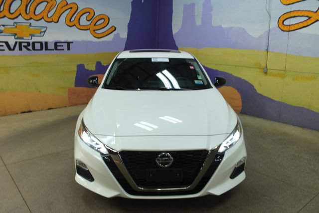 Used 2021 Nissan Altima 2.5 SR AWD/4WD image 3