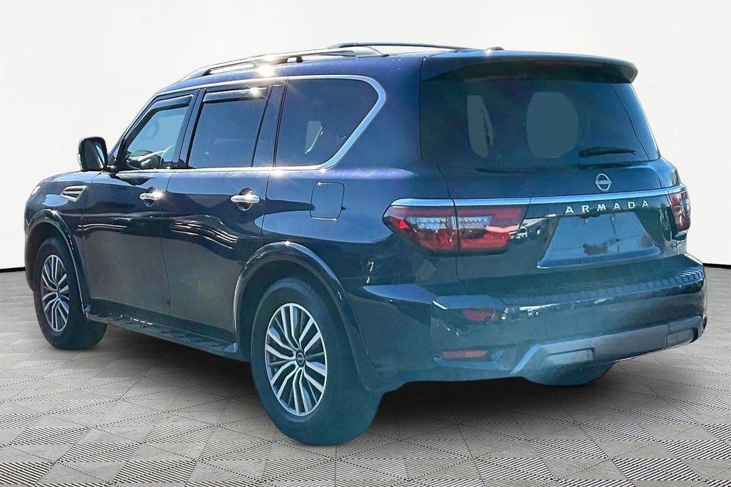 Used 2023 Nissan Armada SL w/ Captain's Chairs Package image 4