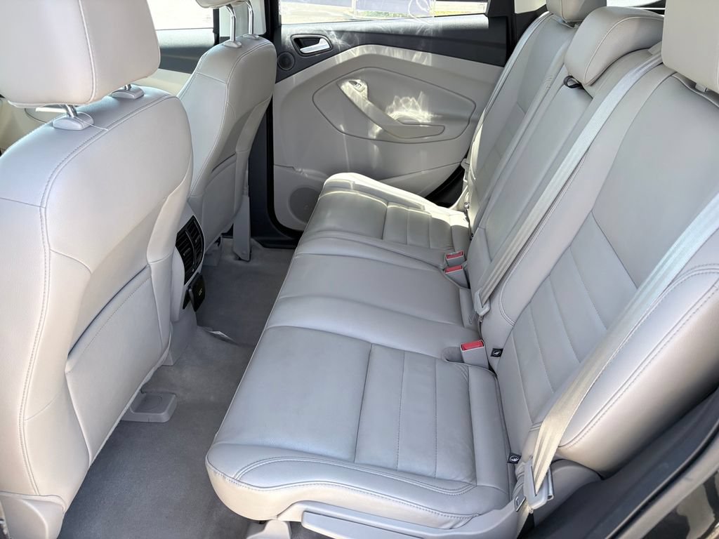 Used 2015 Ford Escape Titanium FWD image 7