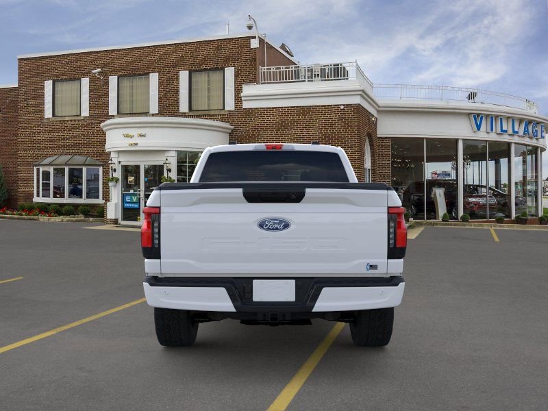 New 2025 Ford F150 Lightning XLT image 5