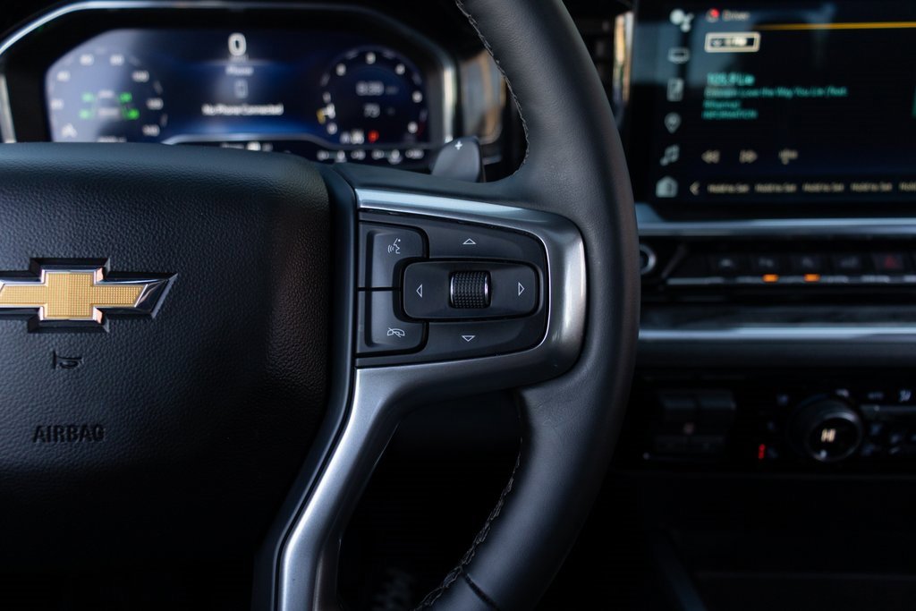 Used 2025 Chevrolet Silverado 1500 LTZ w/ LTZ Premium Package image 29
