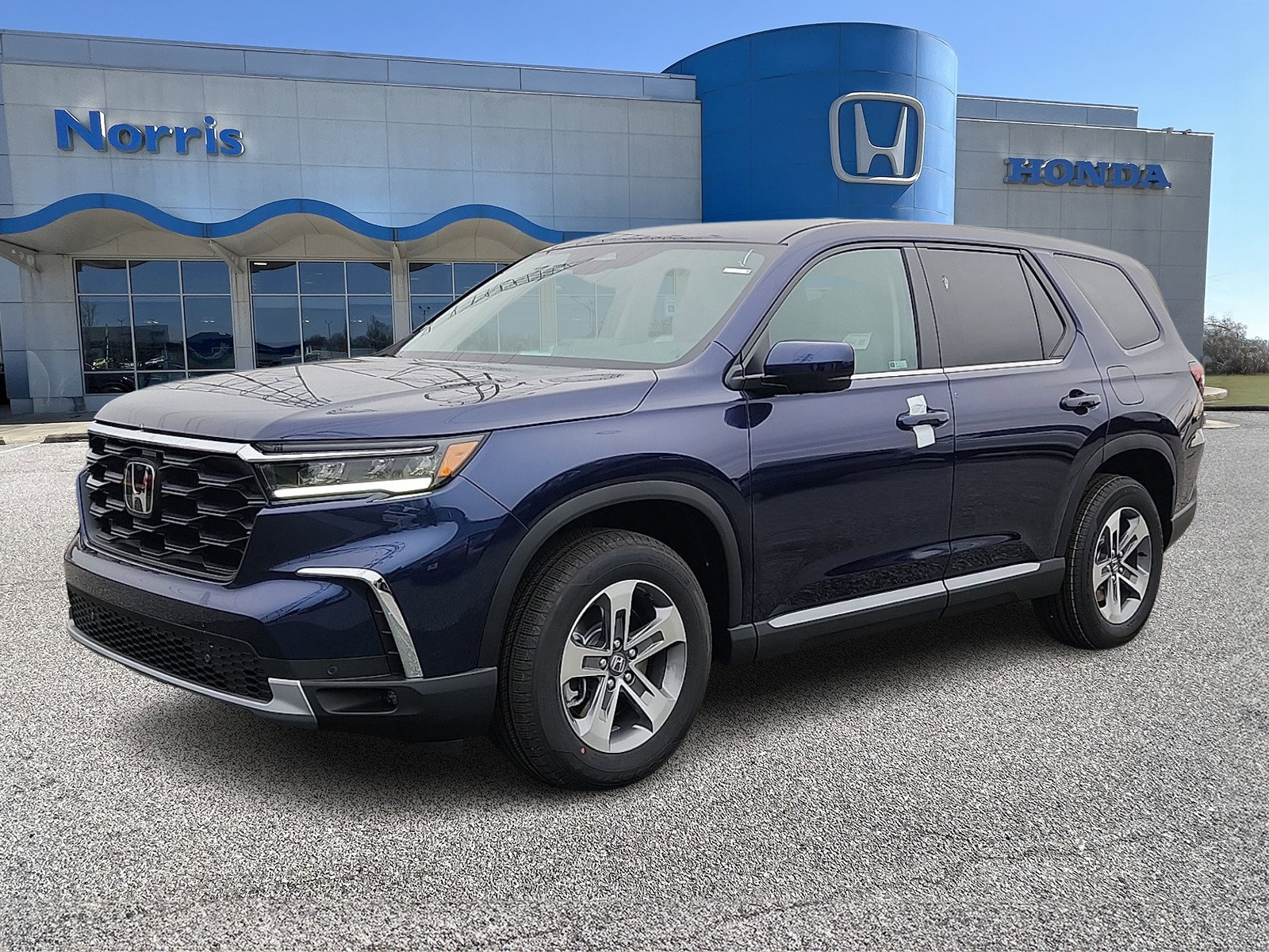 New 2025 Honda Pilot EX-L image 2