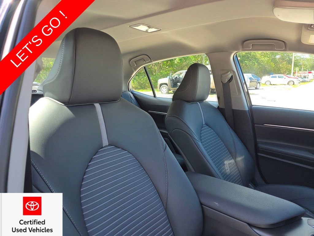 Used 2024 Toyota Camry SE FWD image 15