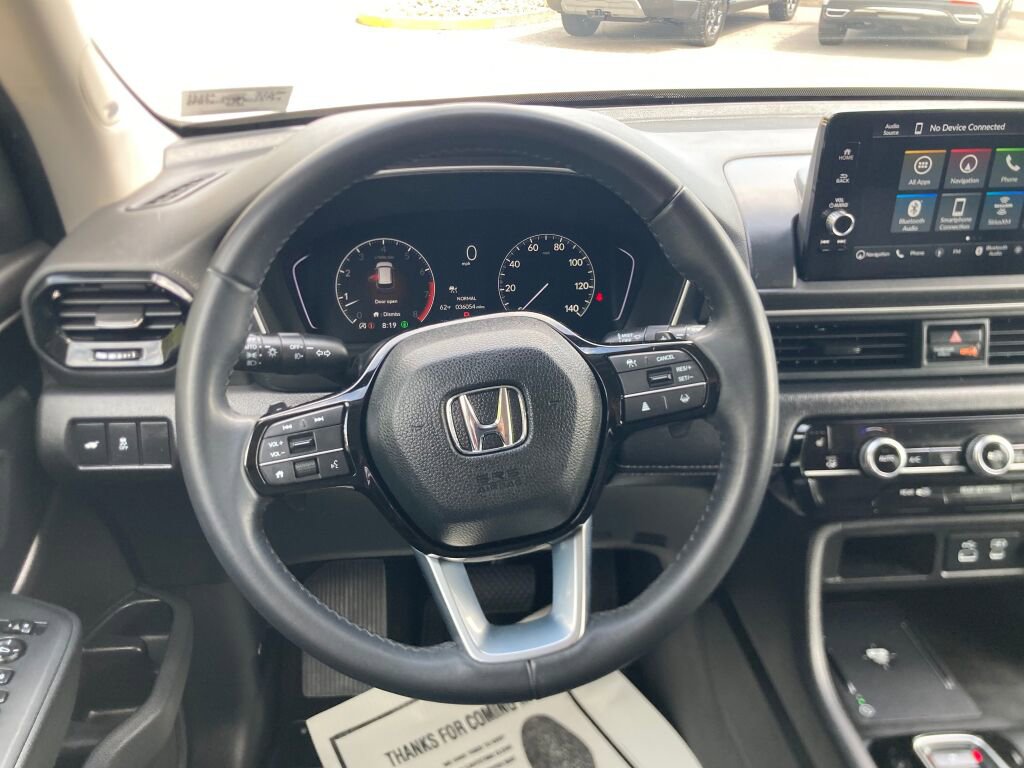 Used 2023 Honda Pilot Touring image 24
