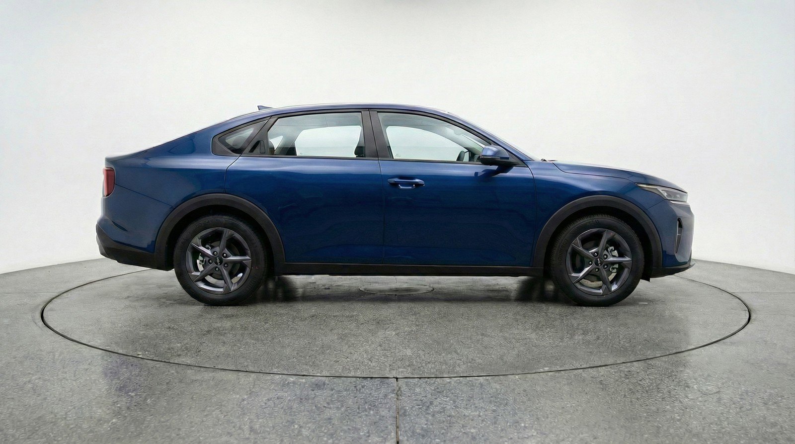 Used 2025 Kia K4 FWD image 9
