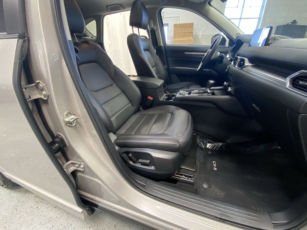 Used 2025 MAZDA CX-5 AWD 2.5 S w/ Preferred Package image 37