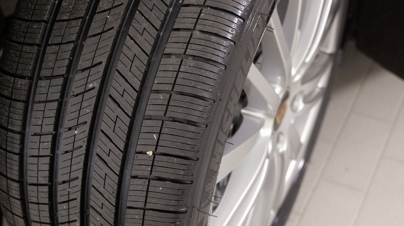 Used 2021 Porsche Panamera 4 image 69