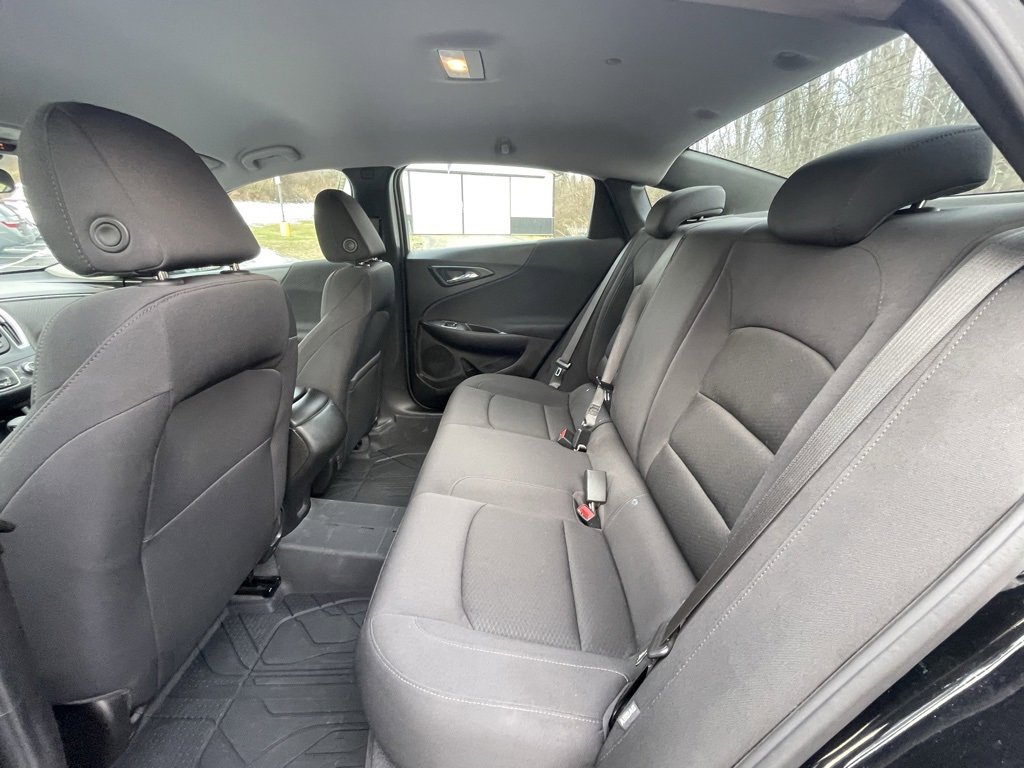 Certified 2023 Chevrolet Malibu RS w/ Driver Confidence Package image 17