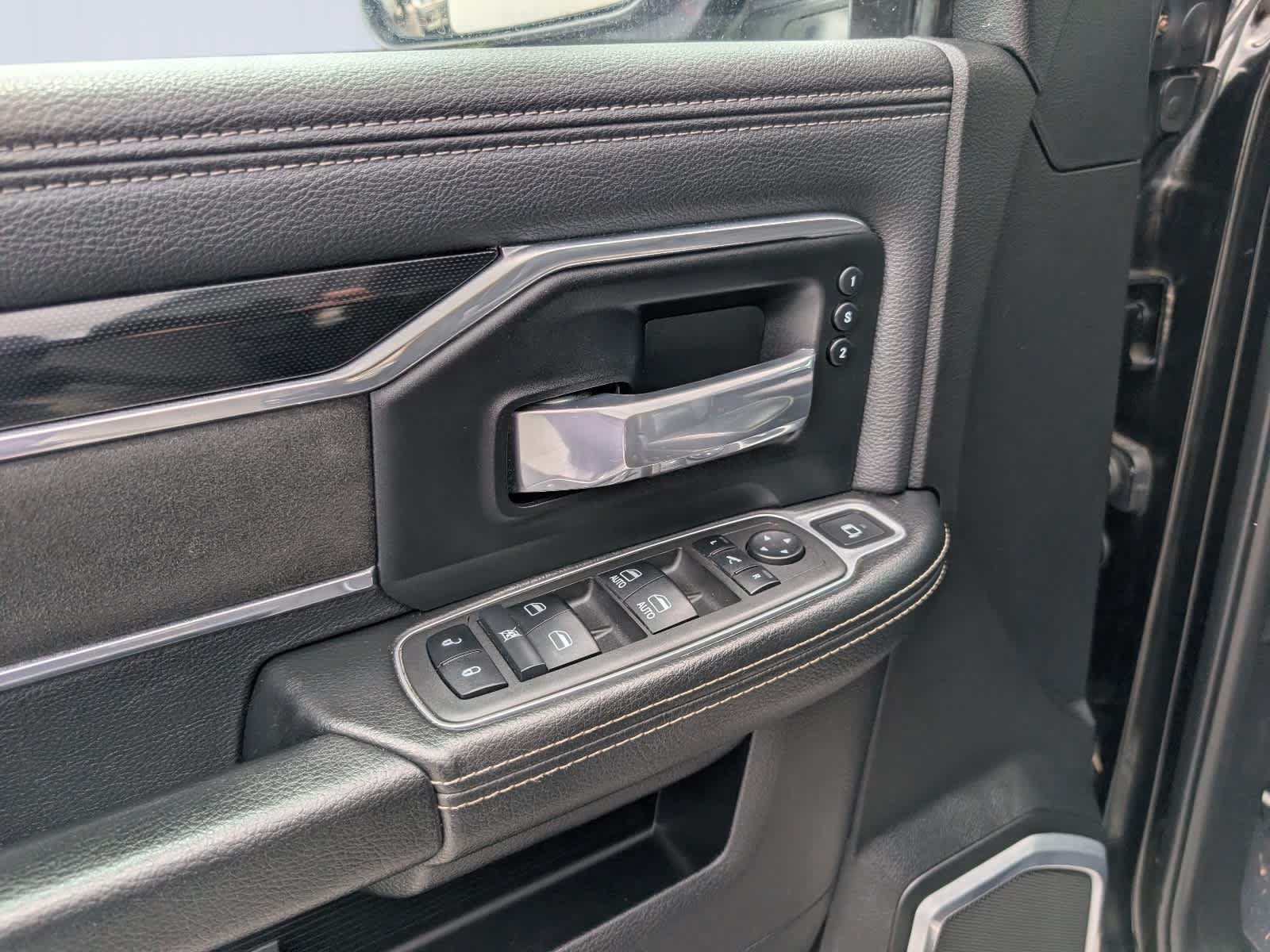 Used 2022 RAM 2500 Laramie AWD/4WD image 20