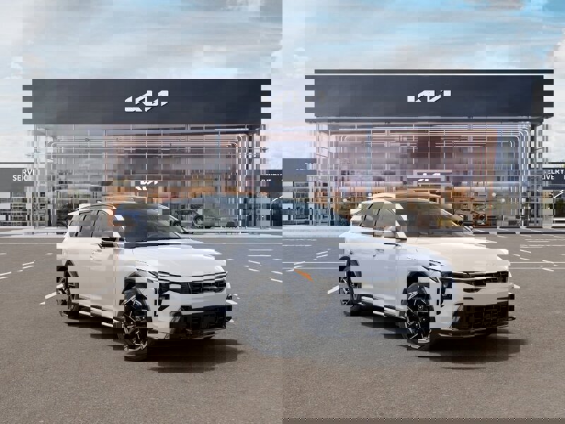 New 2026 Kia K4 GT-Line image 8