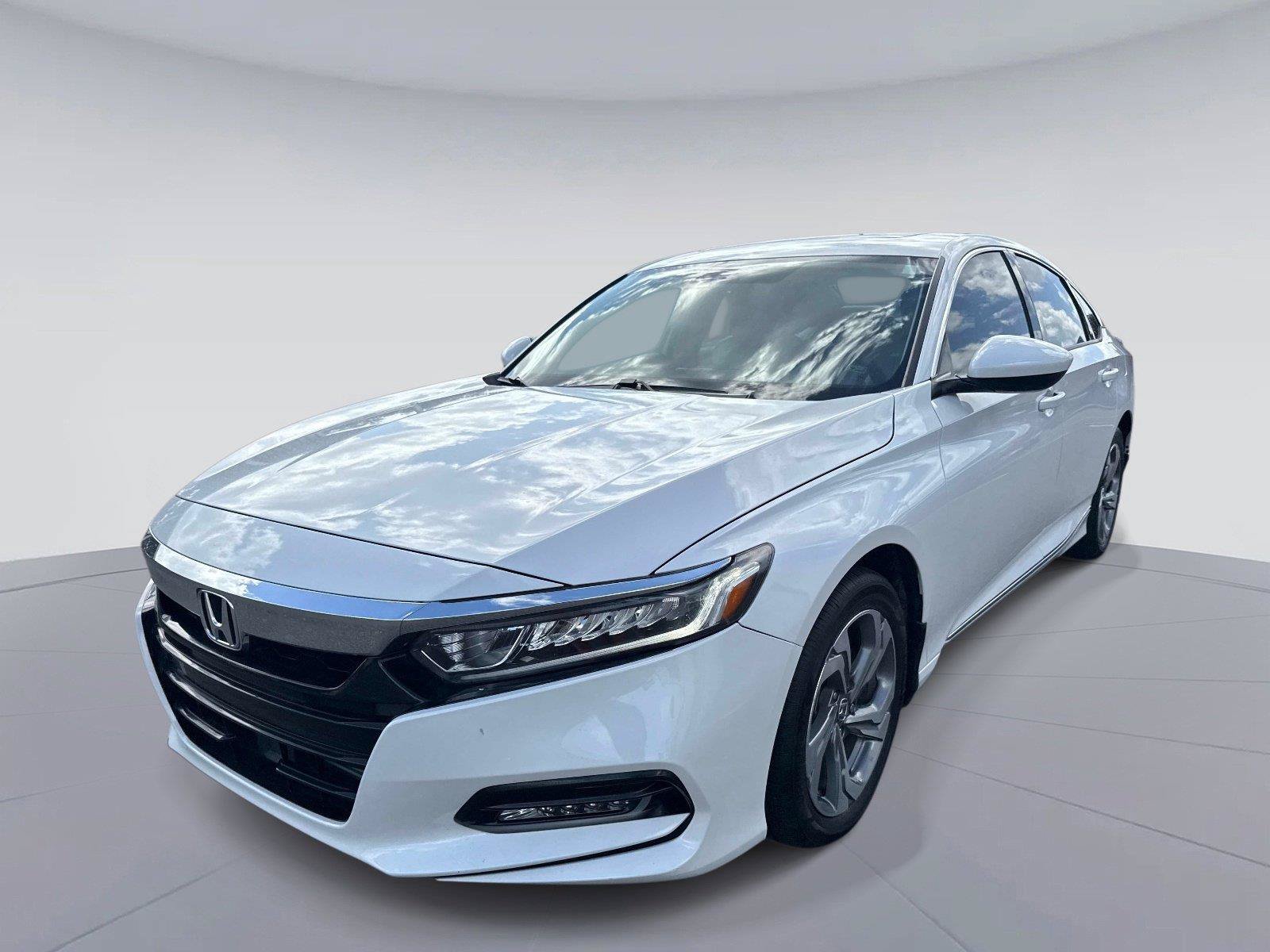 Certified 2020 Honda Accord EX image 8