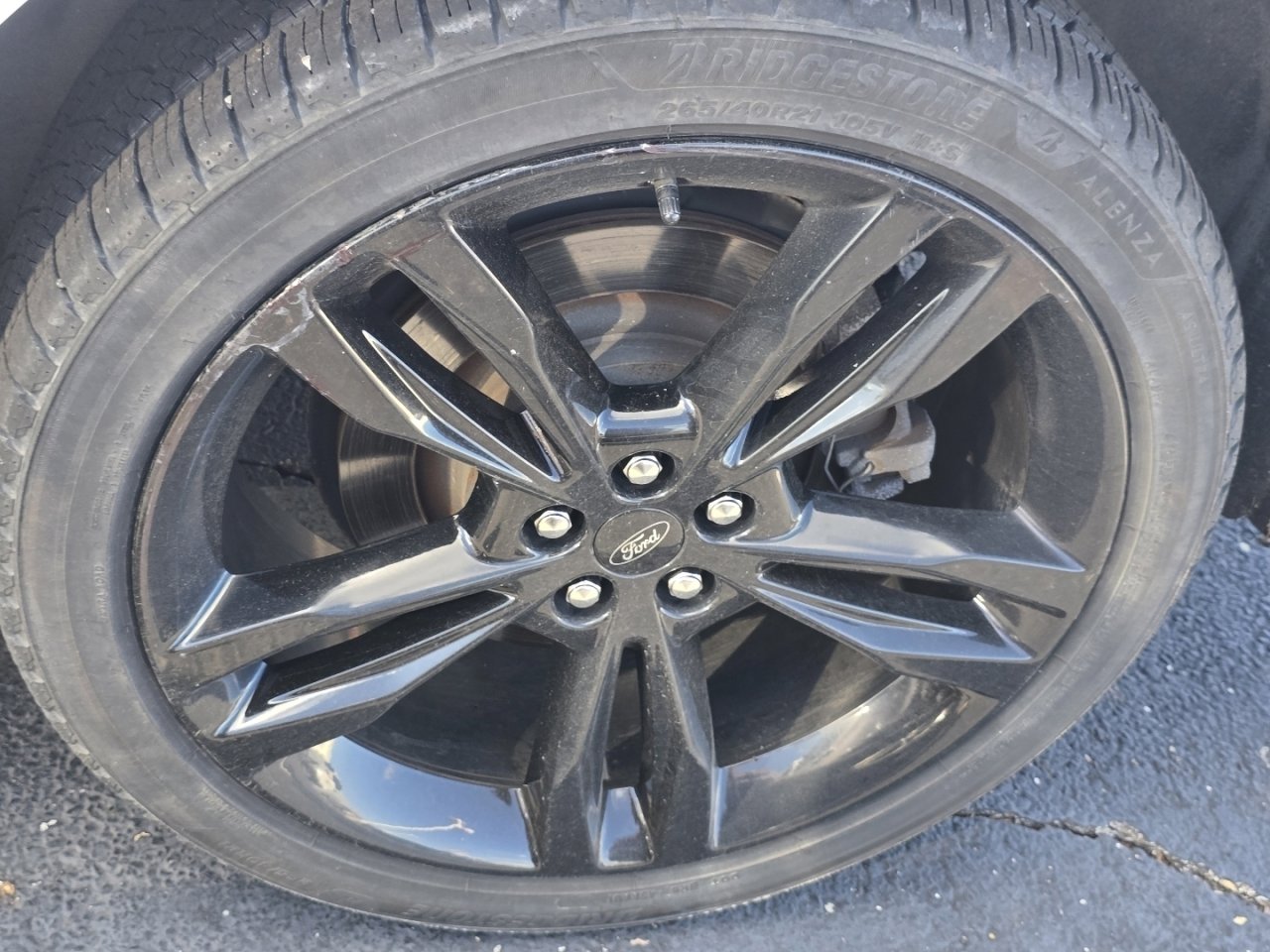 Used 2020 Ford Edge ST w/ Equipment Group 401A AWD/4WD image 12