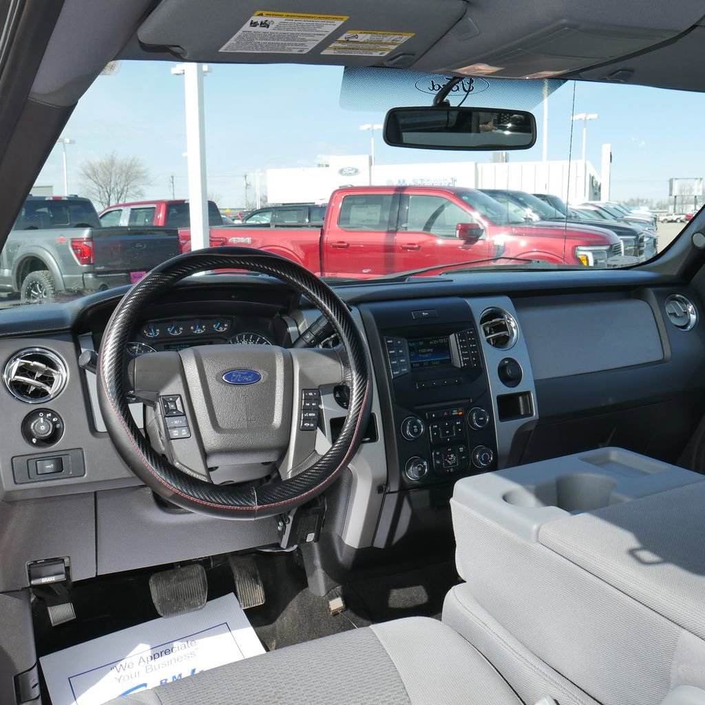 Used 2014 Ford F150 XLT w/ XLT Chrome Package image 33