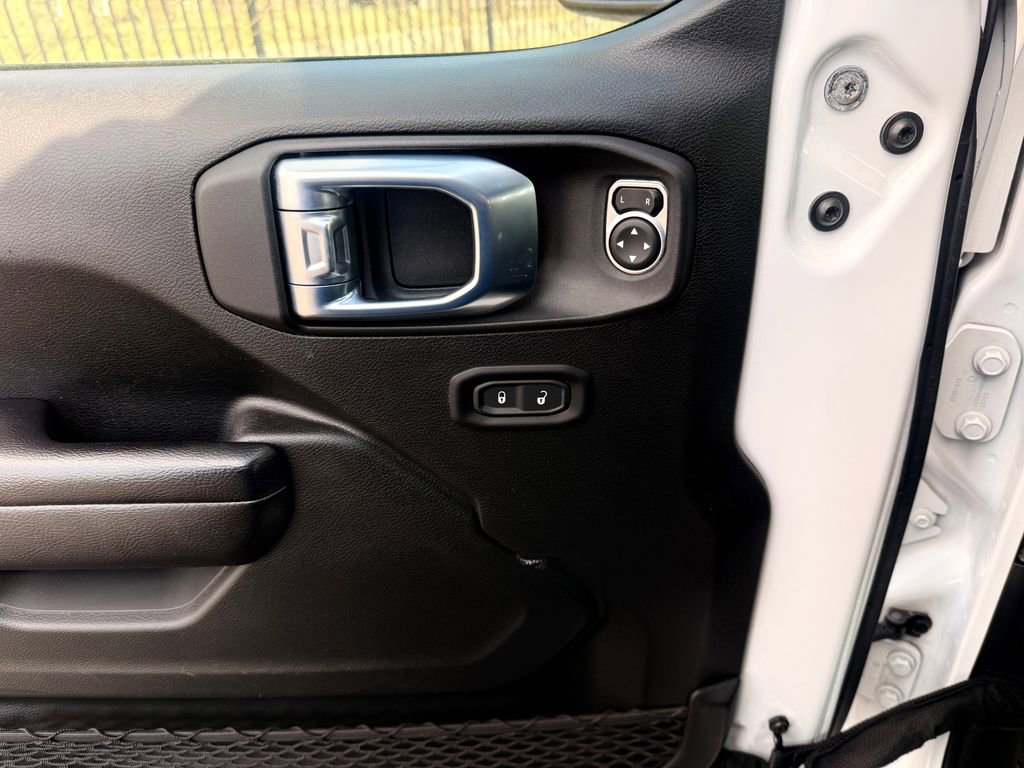 Used 2021 Jeep Wrangler Unlimited Sport image 21