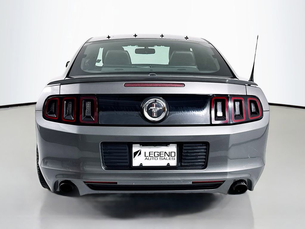 Used 2013 Ford Mustang Premium image 7