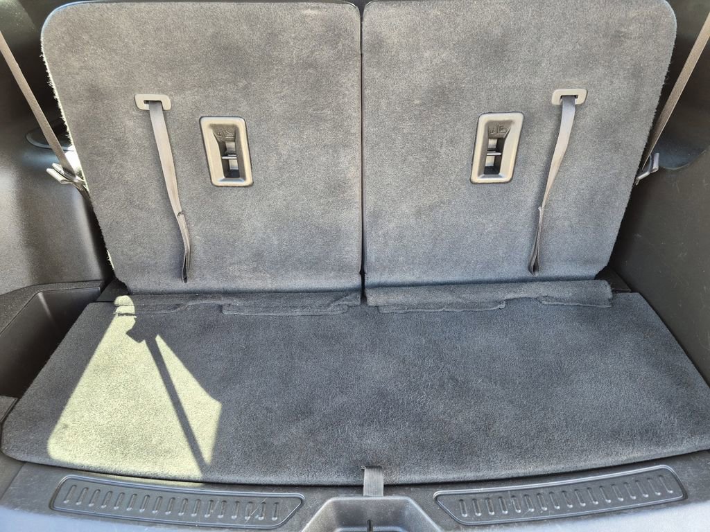 Certified 2023 GMC Acadia SLT image 24