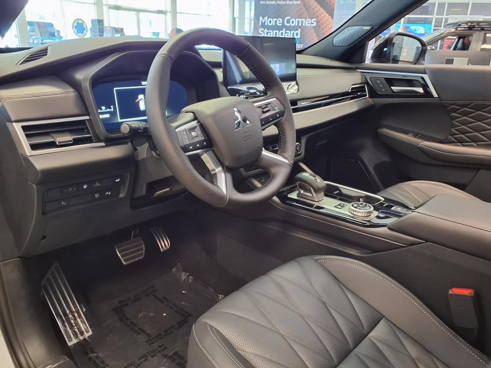 New 2026 Mitsubishi Outlander 4WD Plug-In Hybrid image 19