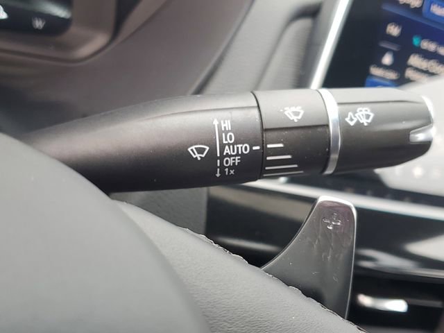 Certified 2023 Cadillac CT4 V w/ Technology Package image 16