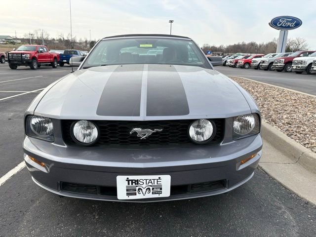 Used 2007 Ford Mustang GT Premium video 2