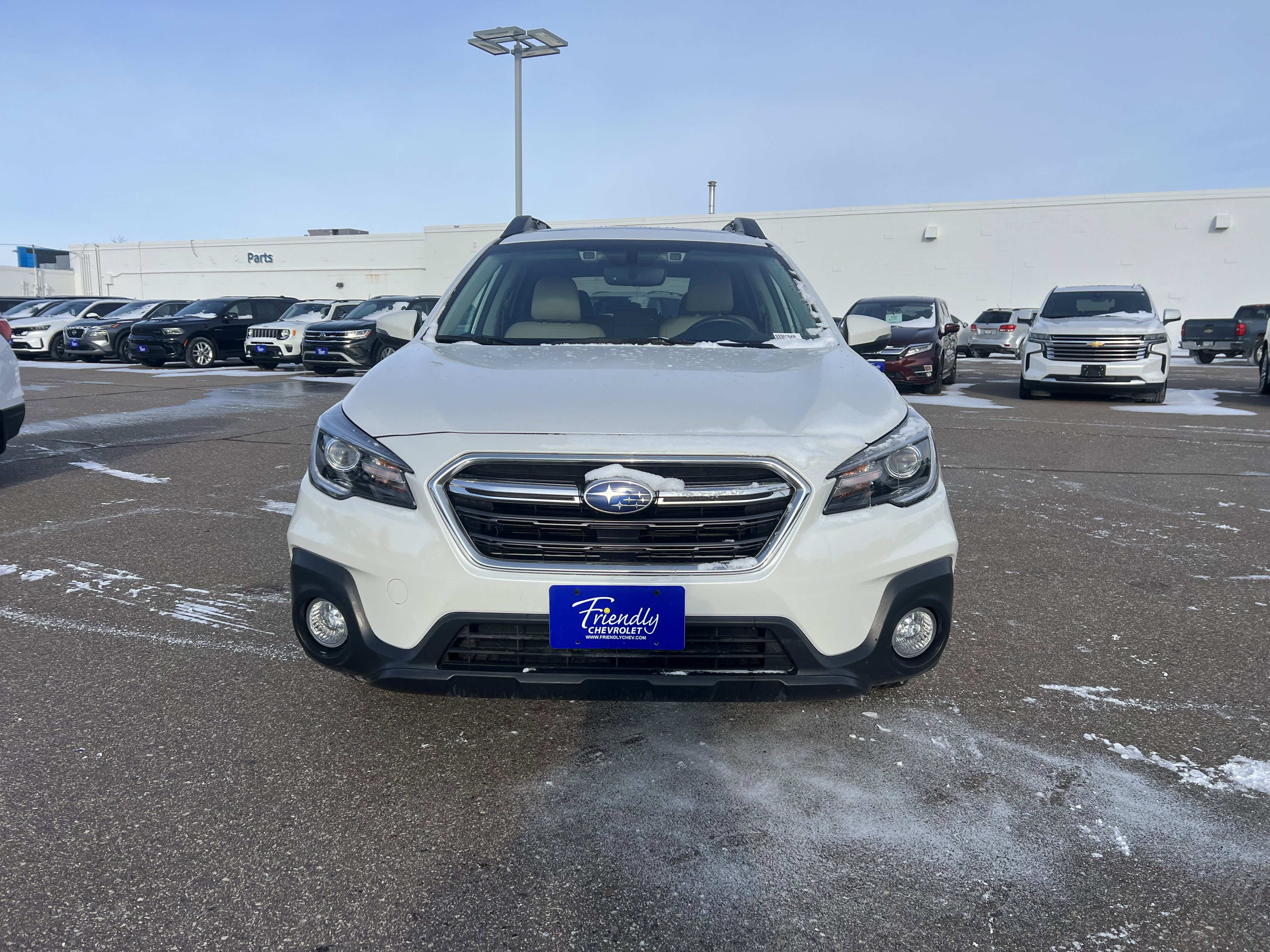 Used 2018 Subaru Outback 2.5i Limited image 3
