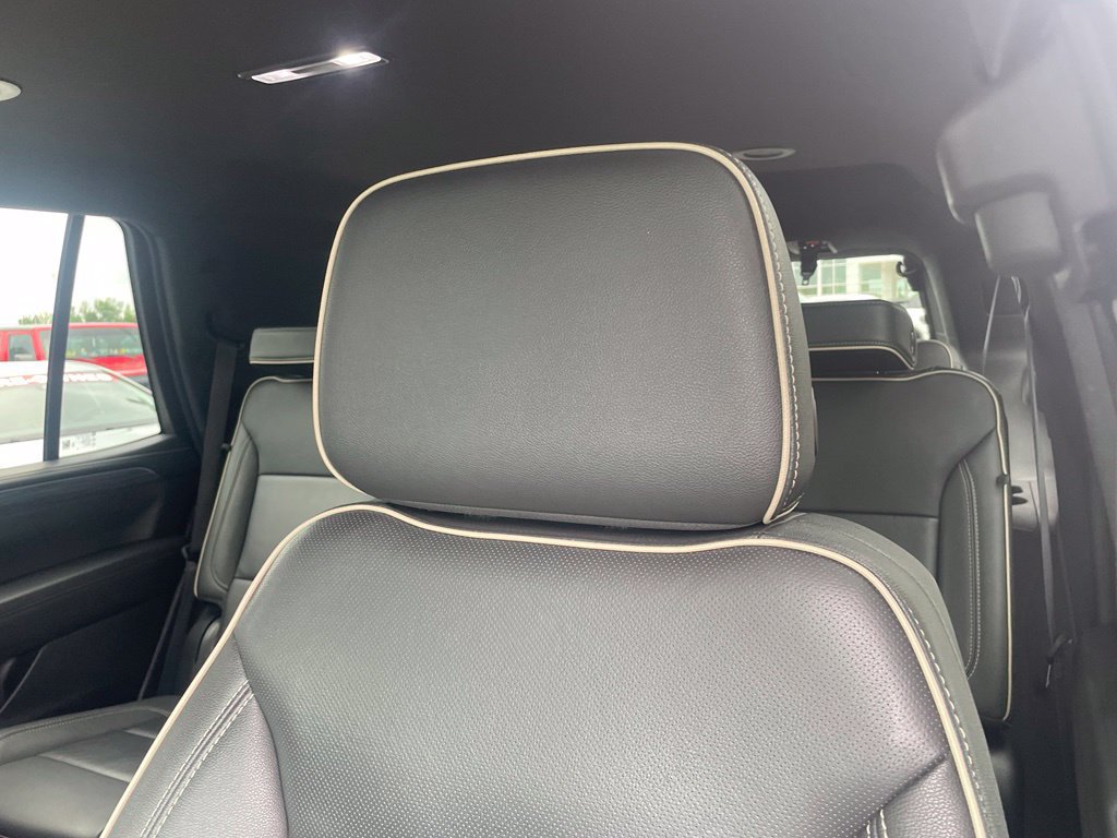 Used 2024 GMC Yukon SLT AWD/4WD image 20