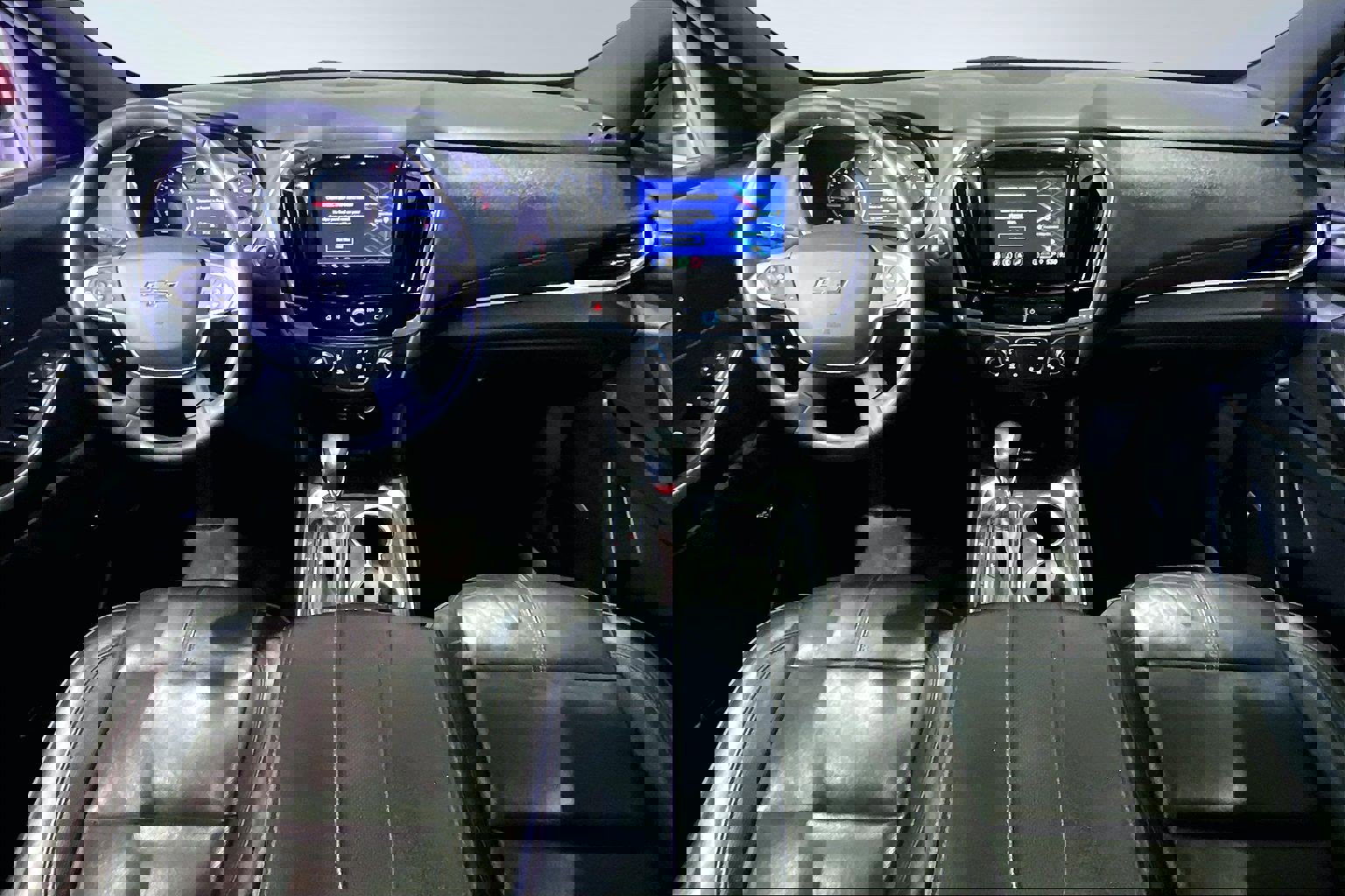 Used 2023 Chevrolet Traverse RS image 7