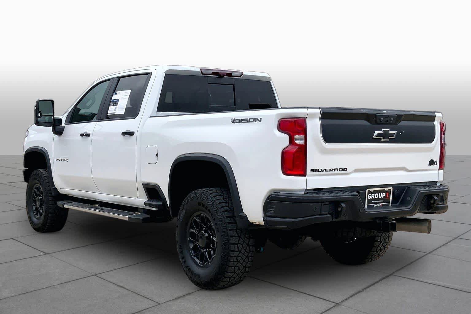 Used 2024 Chevrolet Silverado 2500 ZR2 w/ ZR2 Bison Edition AWD/4WD image 11