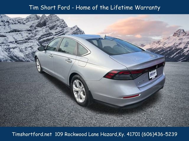 Used 2025 Honda Accord LX image 4