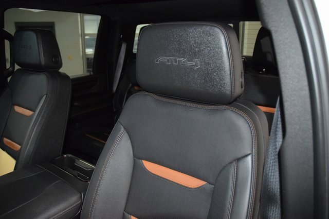 Used 2024 GMC Sierra 2500 AT4 w/ AT4 Preferred Package image 46