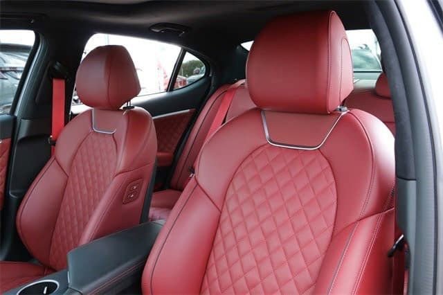 Used 2025 Genesis G70 3.3T Advanced w/ Sport Prestige Package image 11