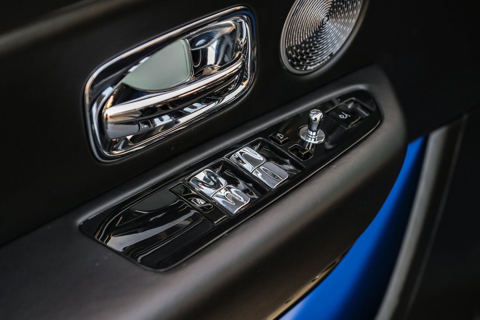 Used 2021 Rolls-Royce Cullinan image 46