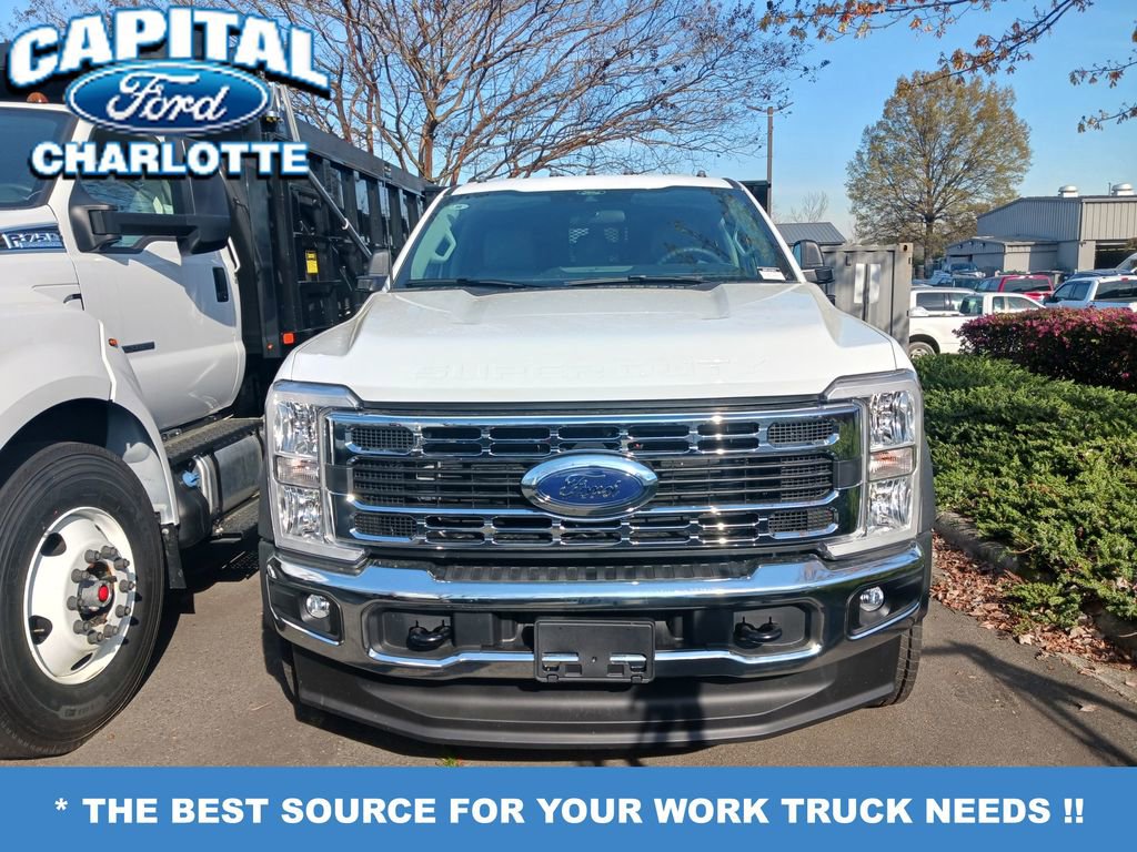 New 2026 Ford F450 XL image 2