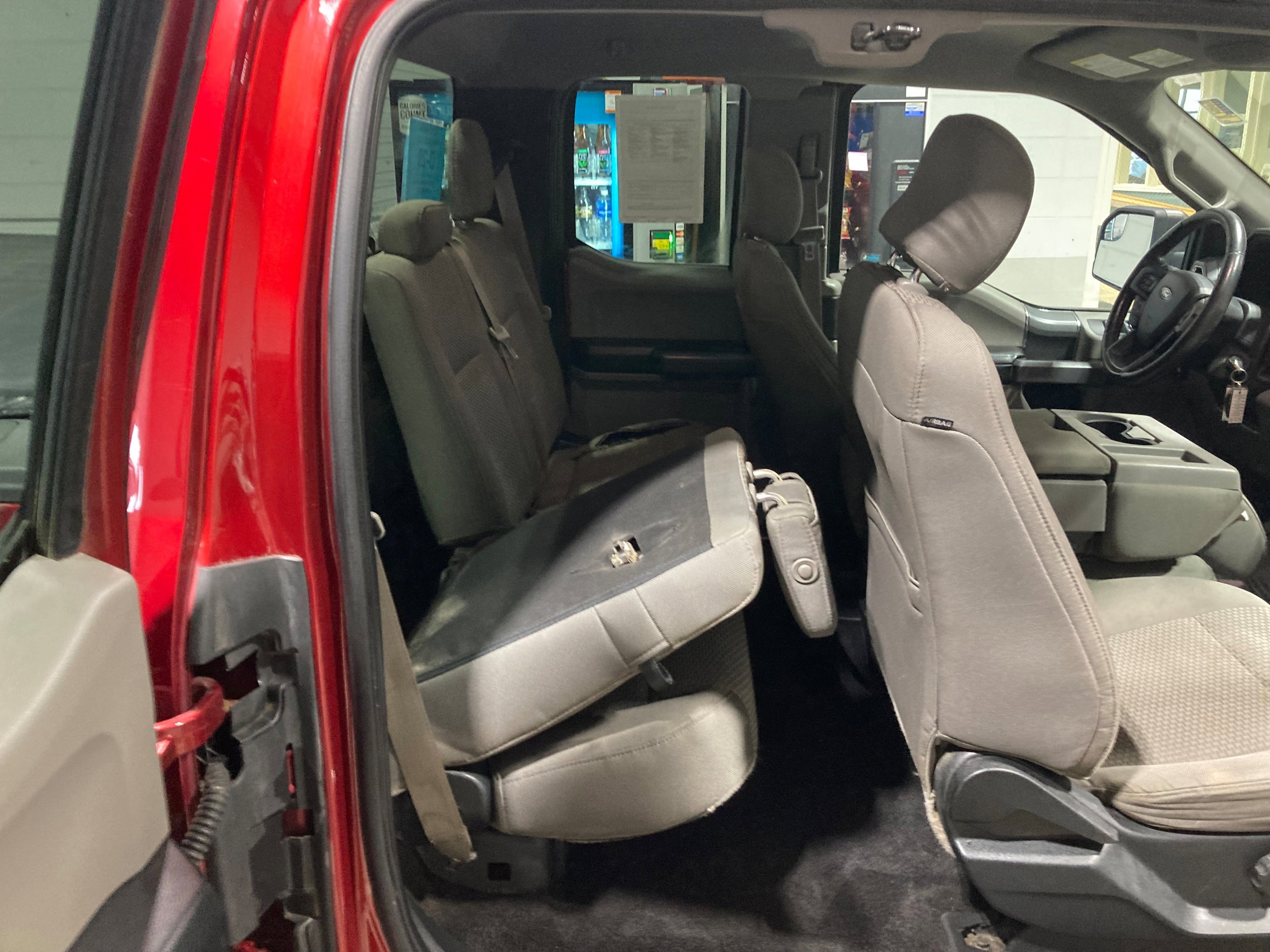 Used 2016 Ford F150 XLT w/ Equipment Group 301A Mid AWD/4WD image 10