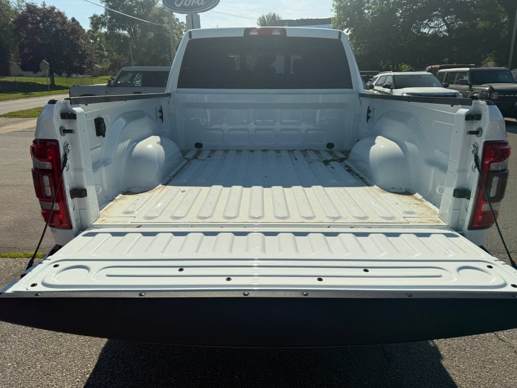 Used 2024 RAM 2500 Laramie w/ Safety Group AWD/4WD image 12