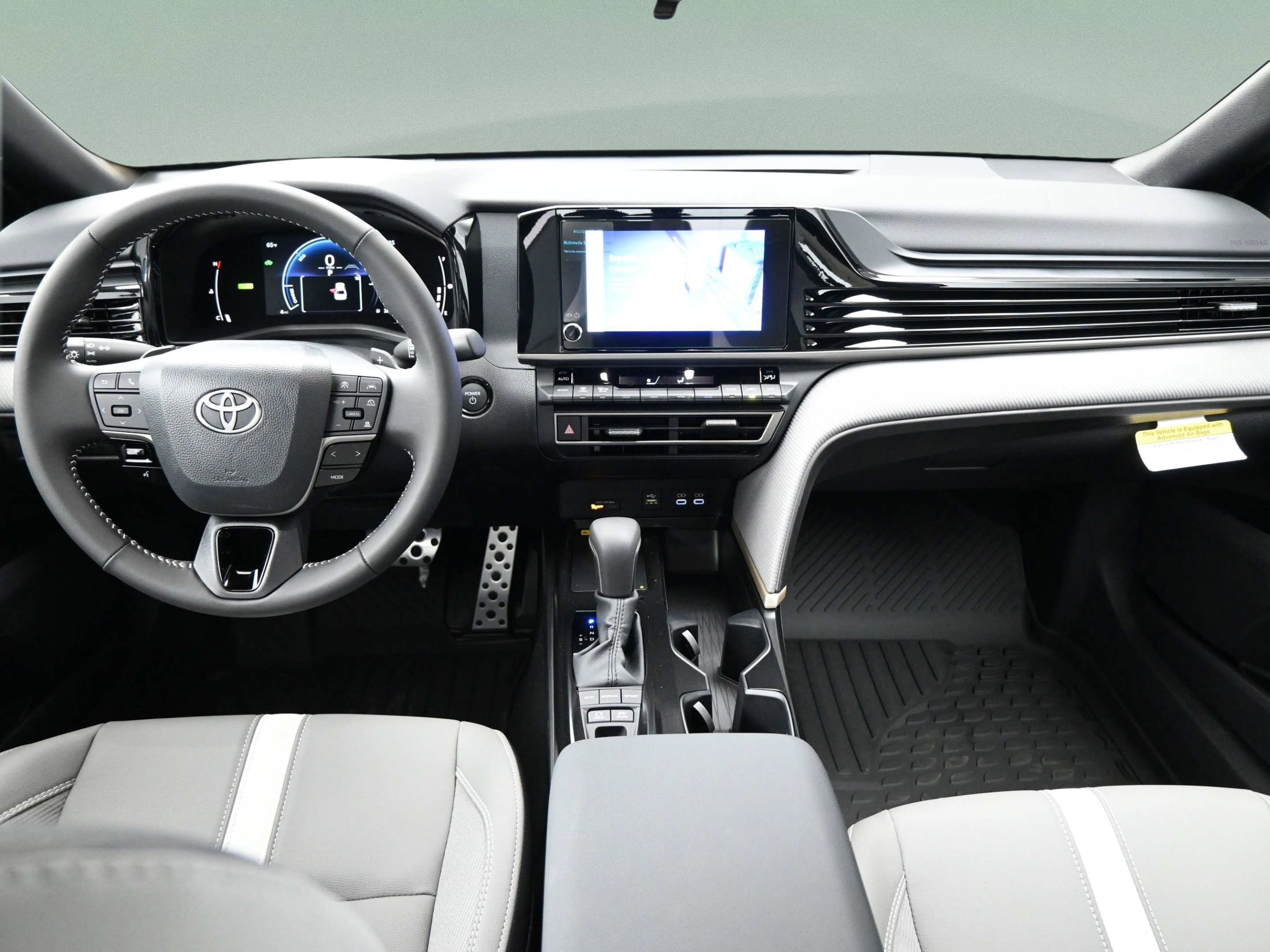 New 2026 Toyota Camry SE FWD image 29