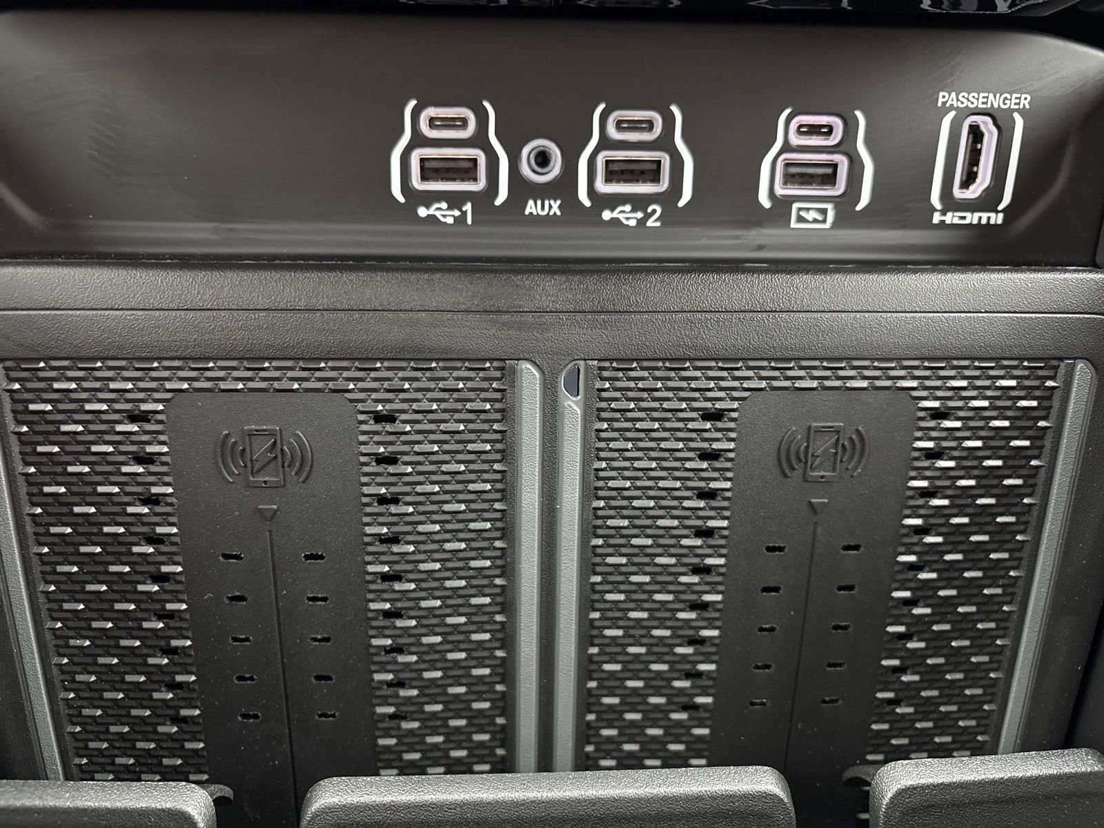 New 2026 RAM 3500 Limited image 27