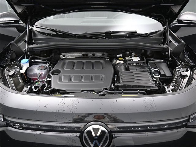 New 2026 Volkswagen Tiguan SE R-Line image 15