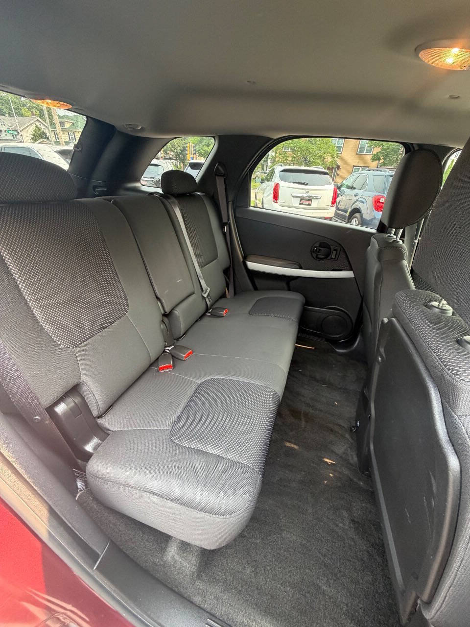 Used 2009 Pontiac Torrent 2WD image 34