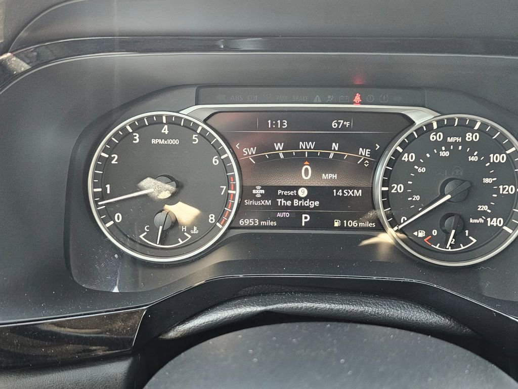 Used 2025 Nissan Pathfinder SL w/ SL Premium Package image 24