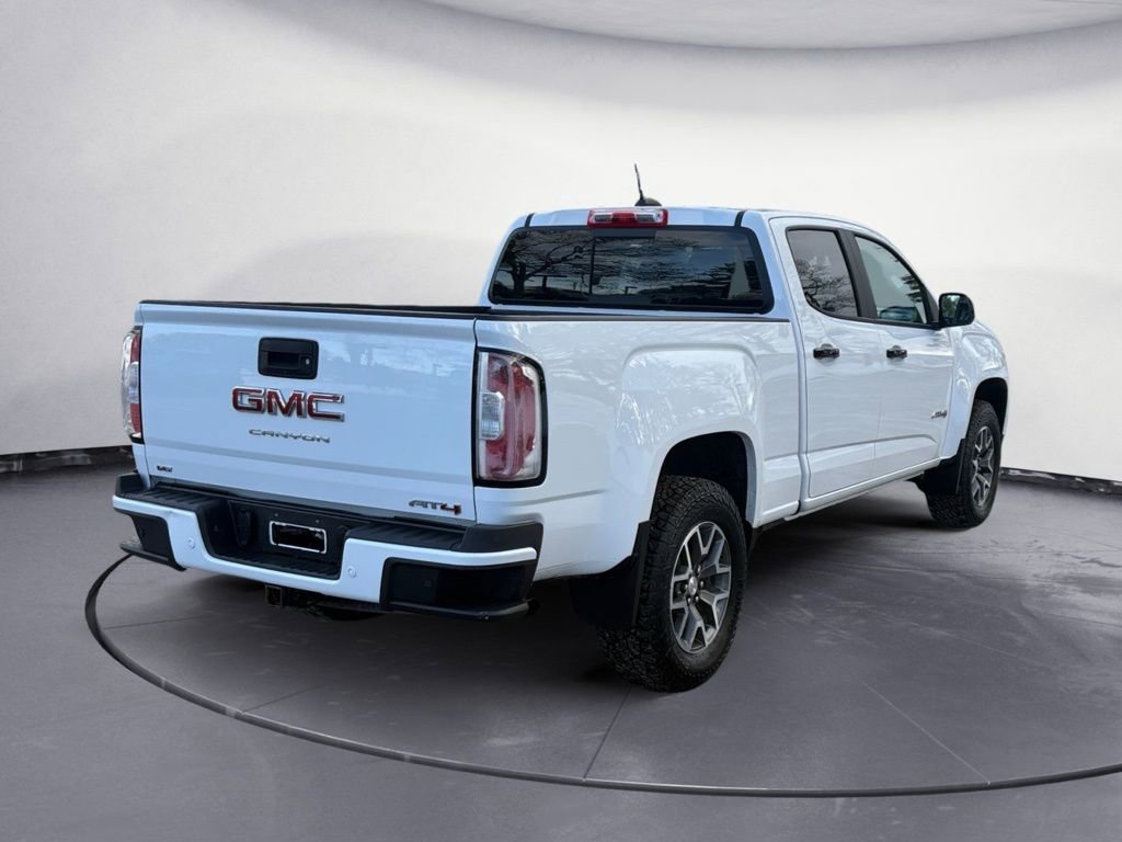 Used 2022 GMC Canyon AT4 image 5
