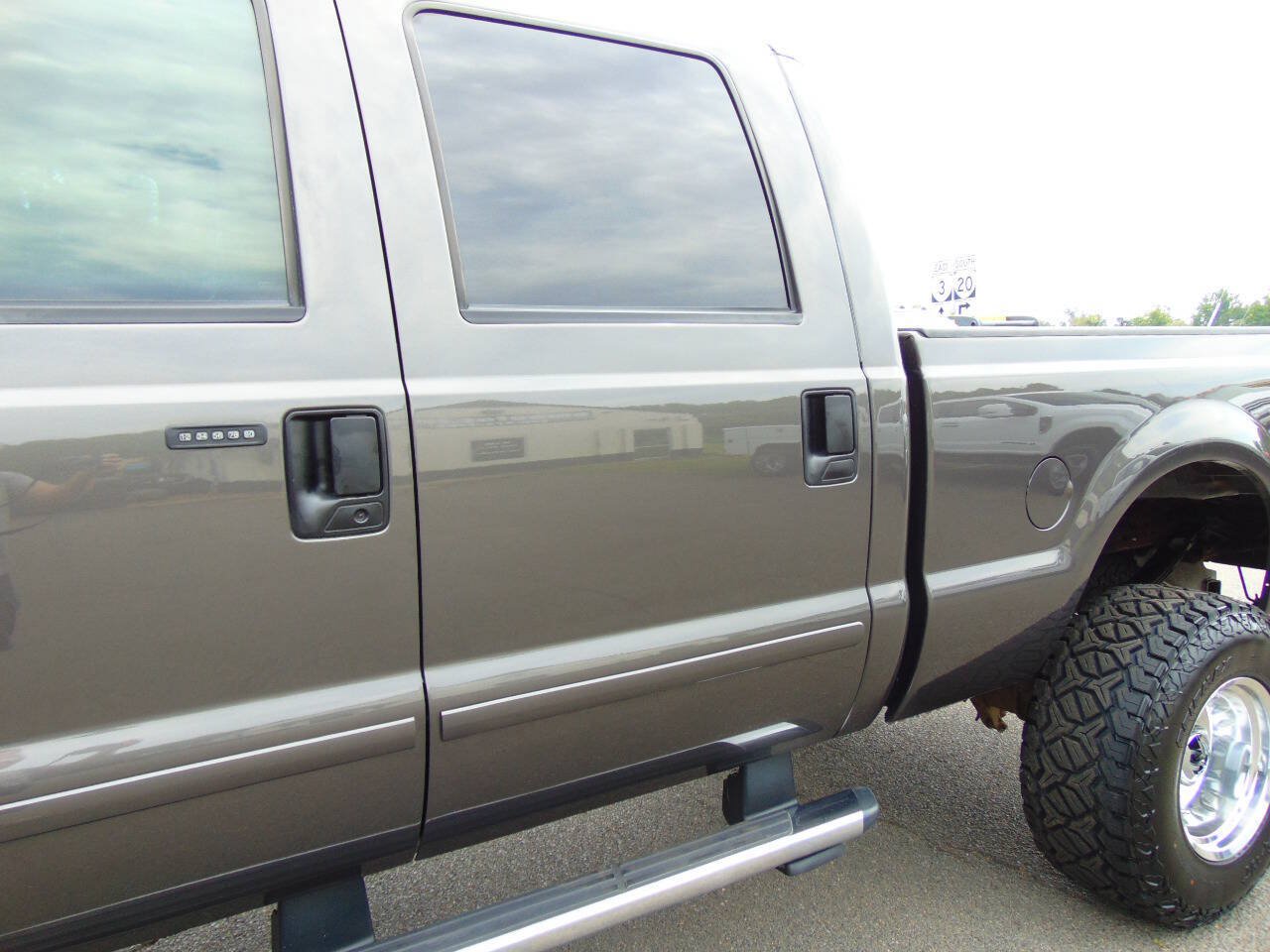 Used 2005 Ford F250 Lariat AWD/4WD image 28