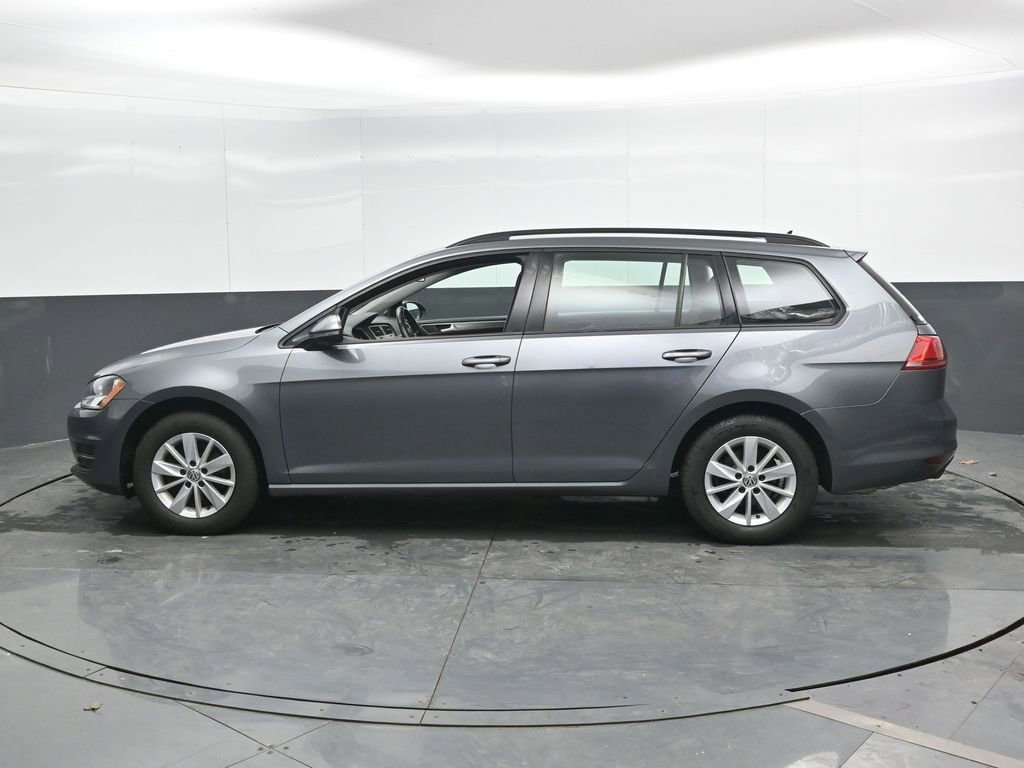 Used 2016 Volkswagen Golf S FWD image 7