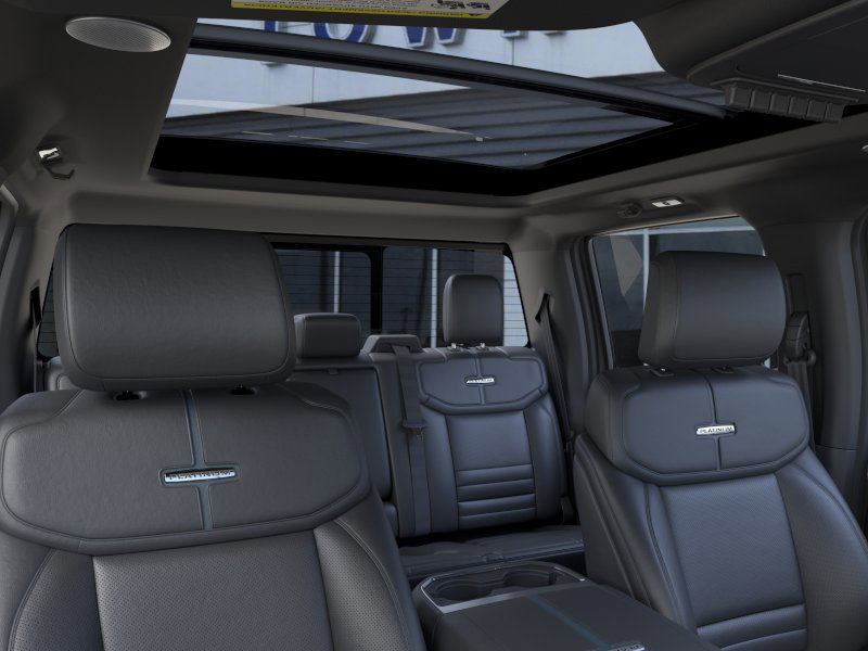 New 2026 Ford F250 Platinum w/ Tremor Off-Road Package image 22
