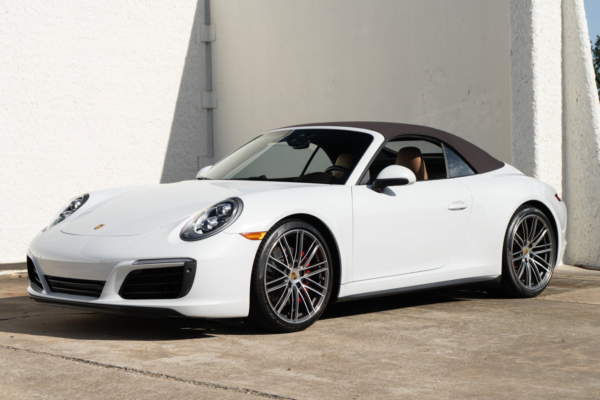 Used 2018 Porsche 911 Carrera 4S image 5